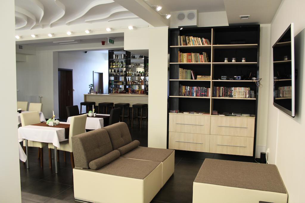 Hotel Dobry Klimat Шклярська Поремба Екстер'єр фото
