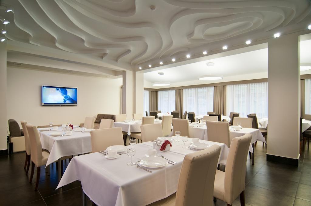 Hotel Dobry Klimat Шклярська Поремба Екстер'єр фото